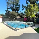 Σπίτι διακοπών La Floralie, Piscine Chauffee, Wifi, 2km