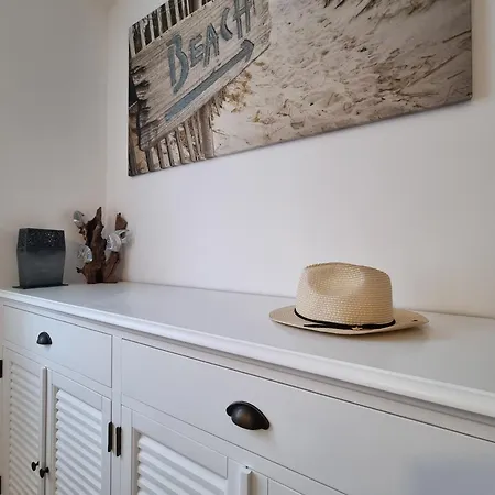 Holiday home La Floralie, Piscine Chauffee, Wifi, 2km *