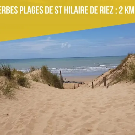 La Floralie, Piscine Chauffee, Wifi, 2km