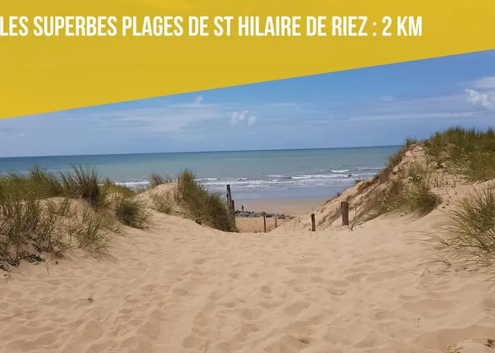 La Floralie, Piscine Chauffee, Wifi, 2km